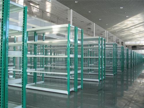 哪些貨架適合早冷庫(kù)中使用呢？