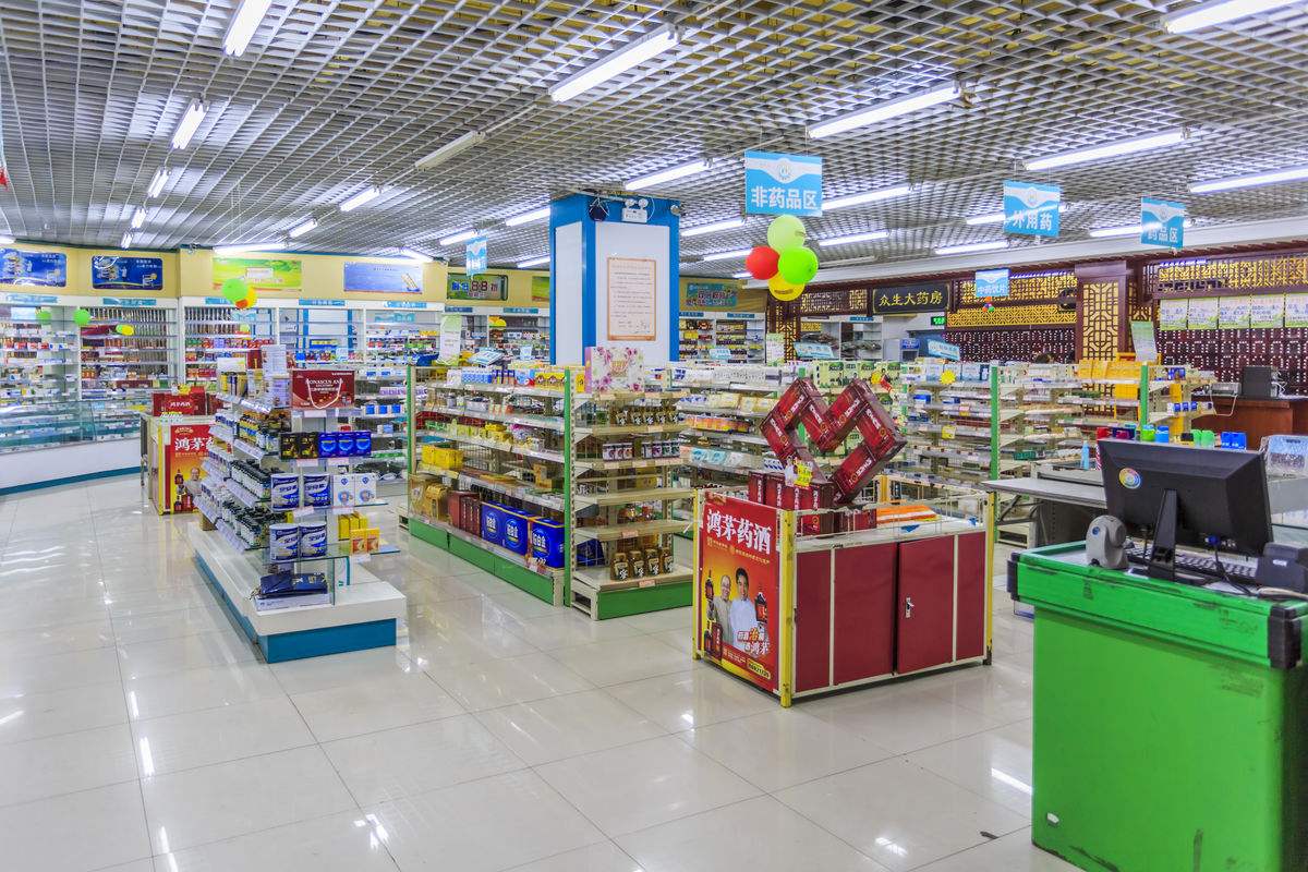 藥店擺放的貨架為何都不相同呢？