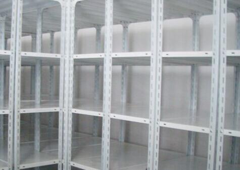 貨架應(yīng)該怎么樣做好日程保養(yǎng)維護呢？