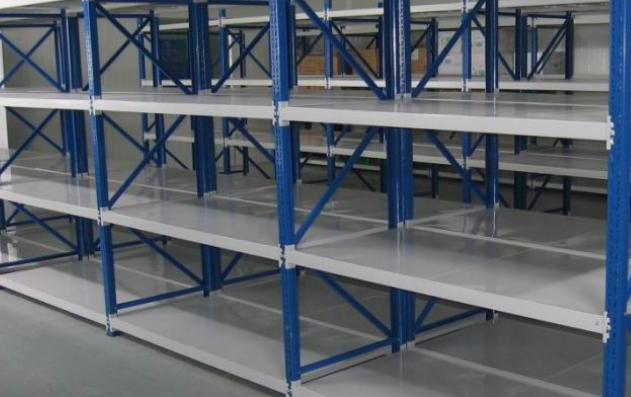 選擇制定的貨架時(shí)哪些是需要我們了解的